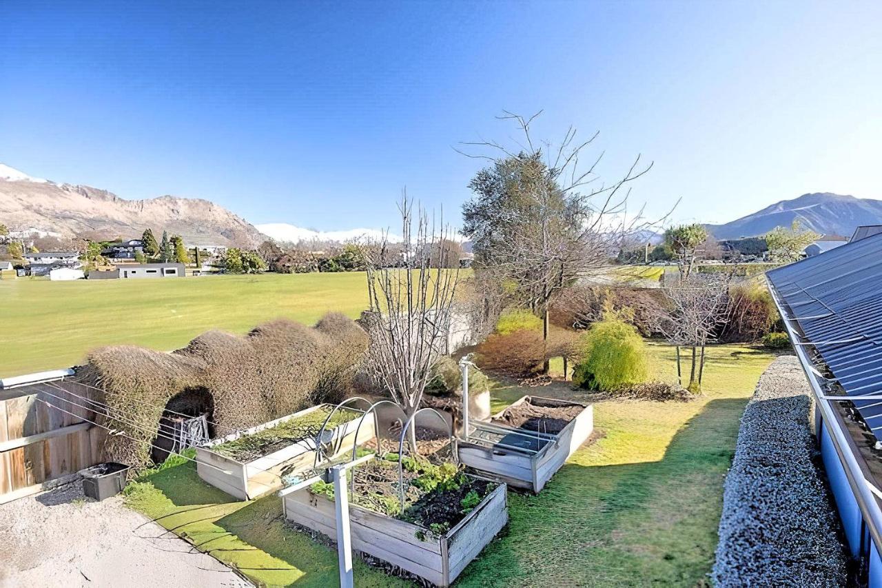 Wanaka Holiday Home Экстерьер фото